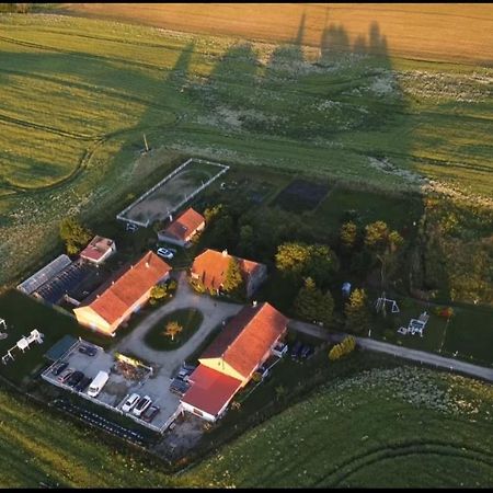 Folwark Malinowy Chrusniak Bisztynek Exterior foto